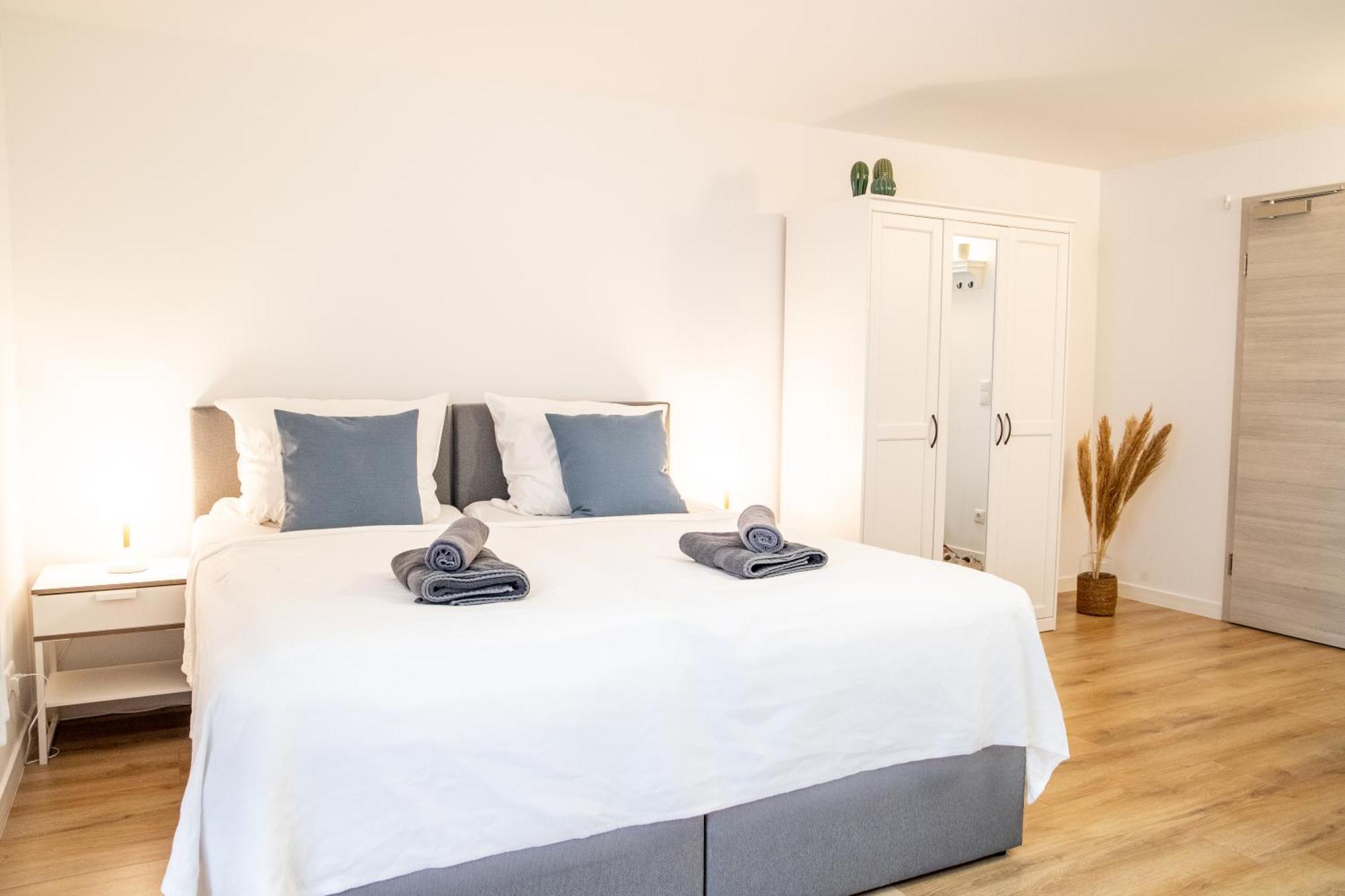 Gaestezimmer Ross Hohenlinden Exterior foto